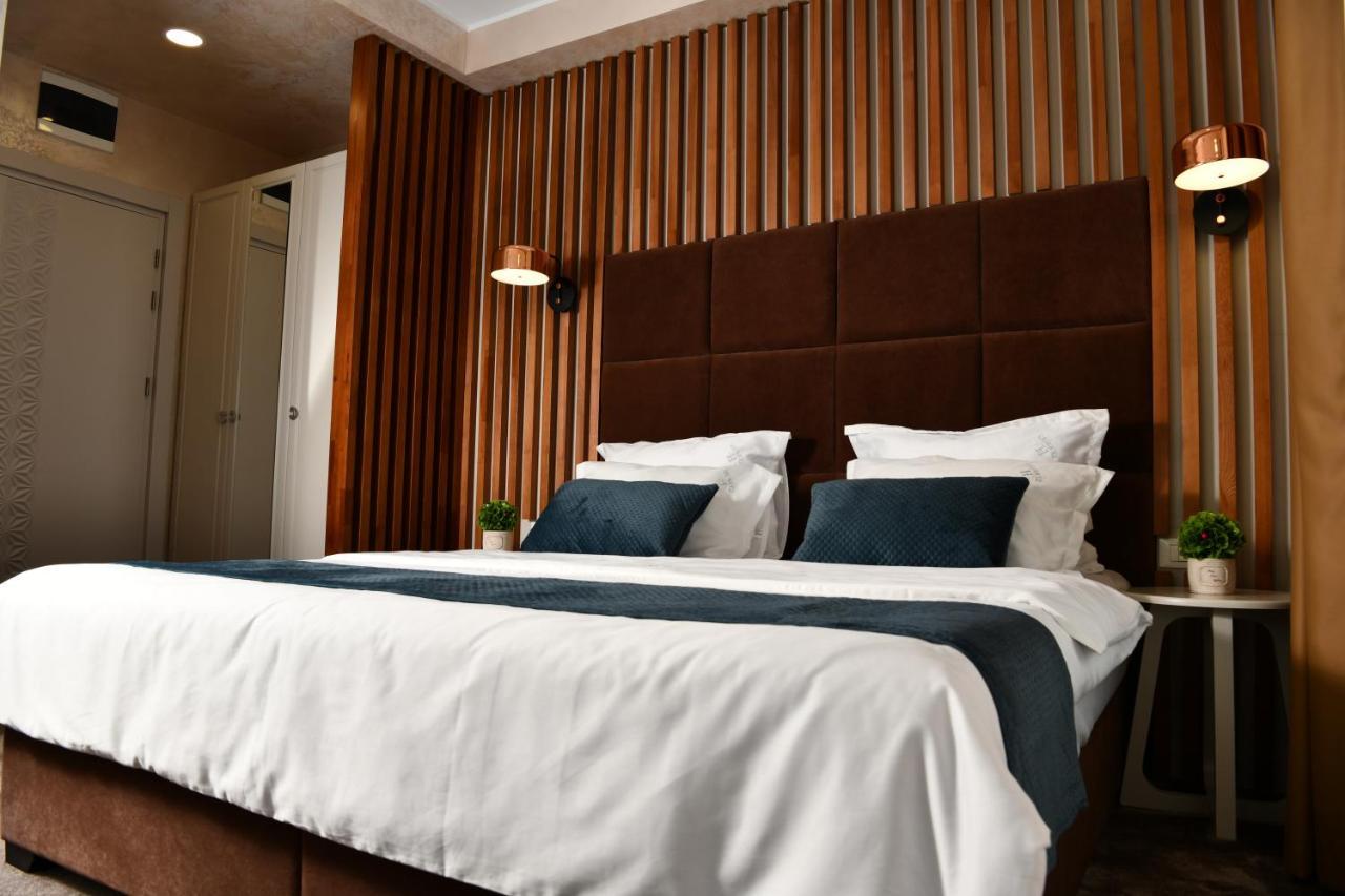 Quartz Boutique Hotel Mamaia Bagian luar foto