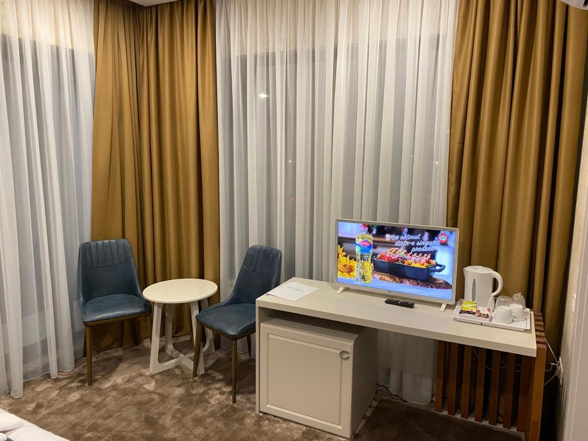 Quartz Boutique Hotel Mamaia Bagian luar foto